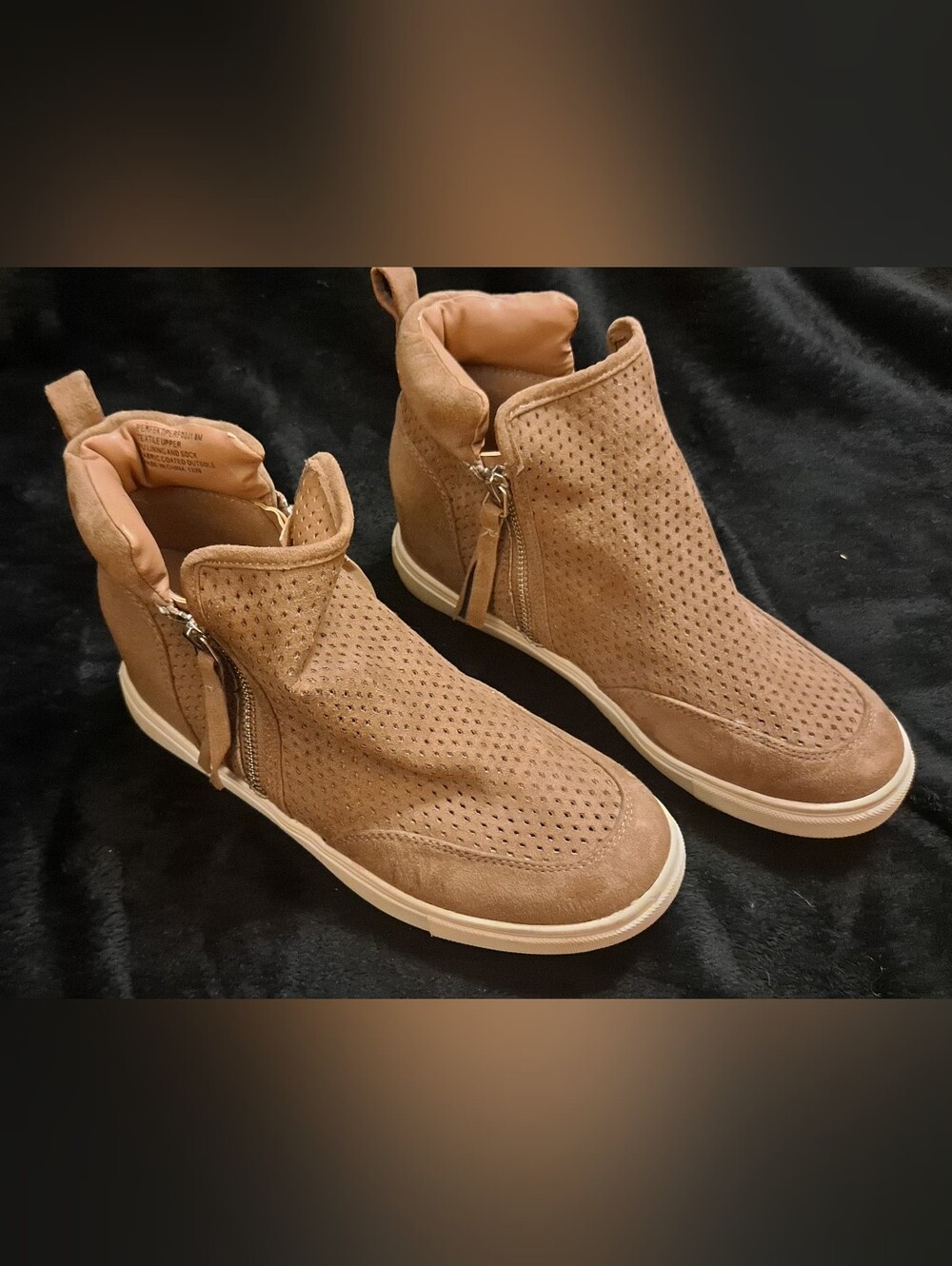 Madden Girl Perforated Tan Wedge Sneaker Bootie - Casual Comfort Sz 8M